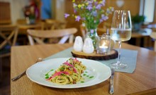 VELIKONOCE V RESORTU PASEČNÁ - Pasečná