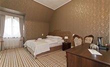 ZÁMEK MOSZNA - pokoj DELUXE