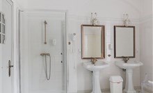 ZÁMEK MOSZNA - Bílý apartmán pro 2 osoby