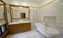 ZÁMEK MOSZNA - Hraběcí apartmán pro 2 osoby