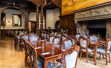 ZÁMEK MOSZNA - restaurace - kavárna