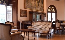 ZÁMEK MOSZNA - interiér zámku