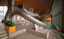 SWISSÔTEL DAMIAN JASNA - Demänovská Dolina - Panoramatické wellness v nejvyšším patře - dětský bazének