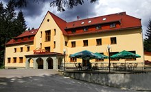 EXCELSIOR - Horní Lomná - Exteriér hotelu