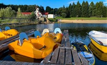 ZÁŽITKOVÉ UBYTOVÁNÍ NA LODI LIPNO - Přístav