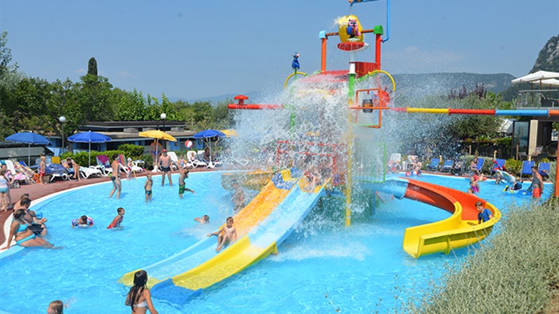 FAMILY CAMPING SERENELLA - Bardolino