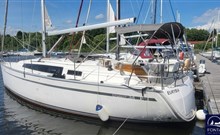ZÁŽITKOVÉ UBYTOVÁNÍ NA LODI NA LIPNĚ - Malá loď - BAVARIA 34