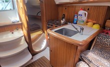 ZÁŽITKOVÉ UBYTOVÁNÍ NA LODI NA LIPNĚ - Malá loď - GIB SEA 33