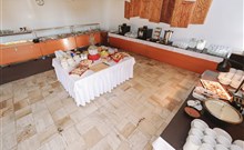 REKREACE ROH - ATLAS Hotel Tatry - Tatranské Matliare - Hotelová restaurace - stravování formou bufetových stolů