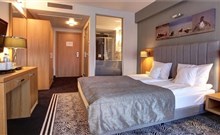 HOTEL & MEDI-SPA BIALY KAMIEŃ - Świeradów - Zdrój - pokoj LUX