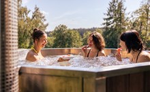 RESORT PASEČNÁ - Pasečná - Přední Výtoň - Wellness - venkovní vířivka