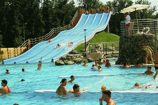 PARK INN **** SUPERIOR - Sárvár
