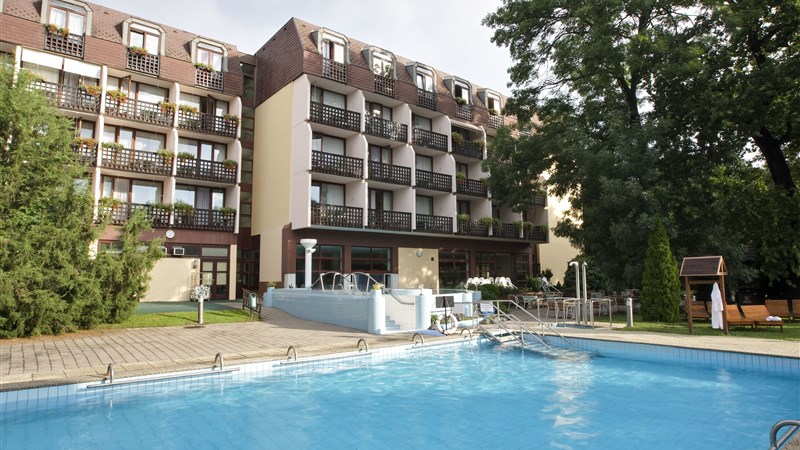 ENSANA THERMAL SÁRVÁR