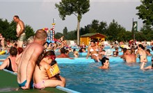 FAMILY RESORT - Patince - Termální koupaliště Patince