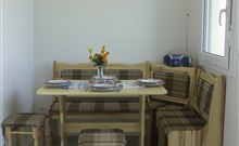 FAMILY RESORT - Patince - Family Resort - jídelní kout