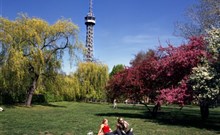 CHARLES CENTRAL - Praha 8 - Karlín