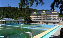 TRAVERTÍN I. a II. - Vyšné Ružbachy - Termální koupaliště u Grand Hotelu Strand