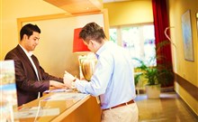 CHARLES CENTRAL - Praha 8 - Karlín - Recepce