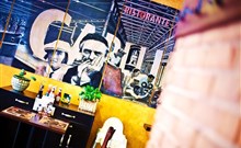 CHARLES CENTRAL - Praha 8 - Karlín - Restaurace