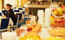 CHARLES CENTRAL - Praha 8 - Karlín - Snídaně
