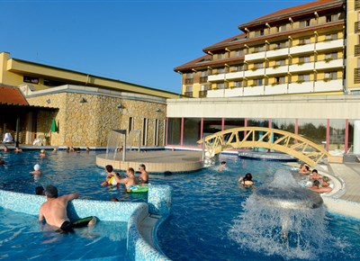 PELION - Tapolca - venkovní bazén