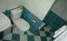 Penzion SCHAUMANNŮV DVŮR - Karlovice - koupelna