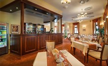 PODHRAD - Hluboká nad Vltavou - restaurace a bar