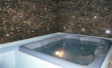 Hotel CENTRUM STONE - Vrbno pod Pradědem - Hotel Centrum Stone - vířivka