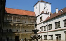 PANON - Hodonín - okolí hotelu: zámek Bučovice