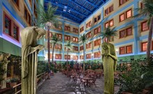 BABYLON - Liberec - Atrium hotelu
