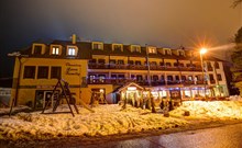 ZORA - Tatranská Lomnica - penzion exteriér zima