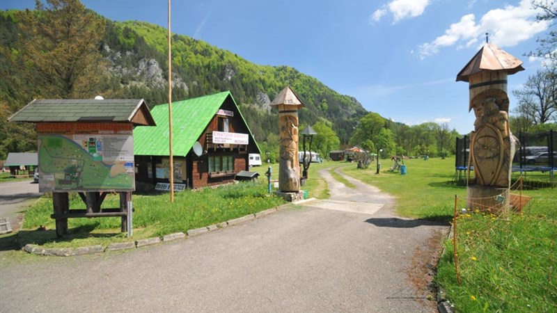 GORALSKÝ DVOR - Haligovce