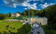 ZDRAVILIŠKI DVOR**** - Rimske Terme
