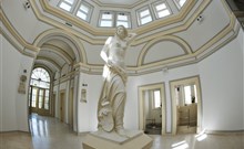 ZDRAVILIŠKI DVOR**** - Rimske Terme