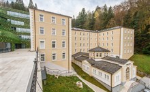 ZDRAVILIŠKI DVOR**** - Rimske Terme