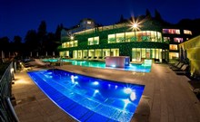 ZDRAVILIŠKI DVOR**** - Rimske Terme