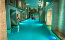 ZDRAVILIŠKI DVOR**** - Rimske Terme