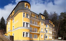 LÁZEŇSKÉ PENZIONY - Luhačovice - Lázeňský hotel Riviera