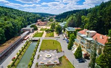 DŮM B. SMETANY - Luhačovice - nábřeží, promenáda