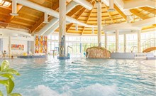 WELLNESS HOTEL PATINCE - Patince - Vnitřní hotelový bazénový komplex