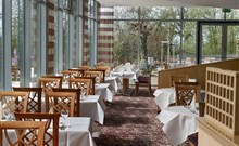 DRÁŽĎANSKÉ MĚSTSKÉ SLAVNOSTI CANALETTO - Hotel RAMADA BEI WYNDHAM DRESDEN - restaurace Orangerie