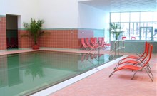 AQUA - Turčianske Teplice - červený termální sedací bazén