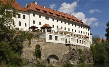 RŮŽE - Český Krumlov - exteriér