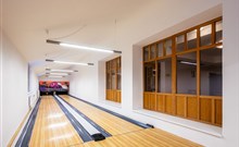 PYTLOUN WELLNESS HOTEL HASIŠTEJN - Místo - Bowling